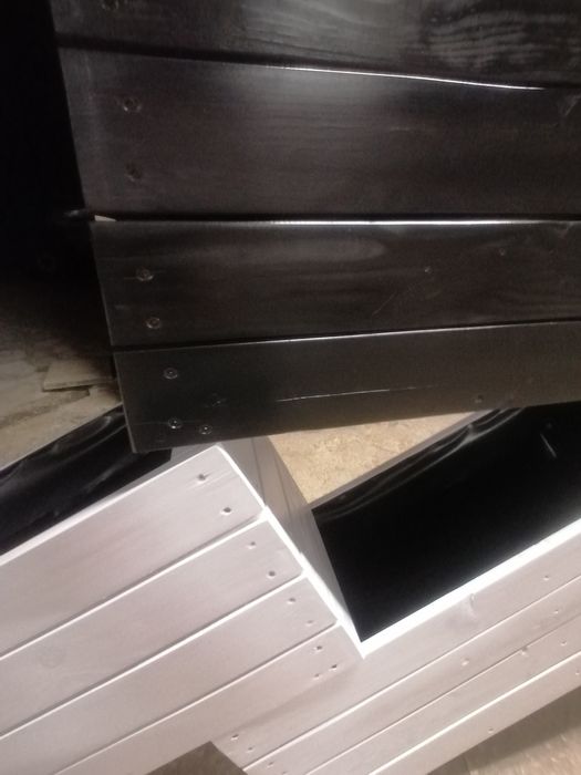 Floreiras de madeira