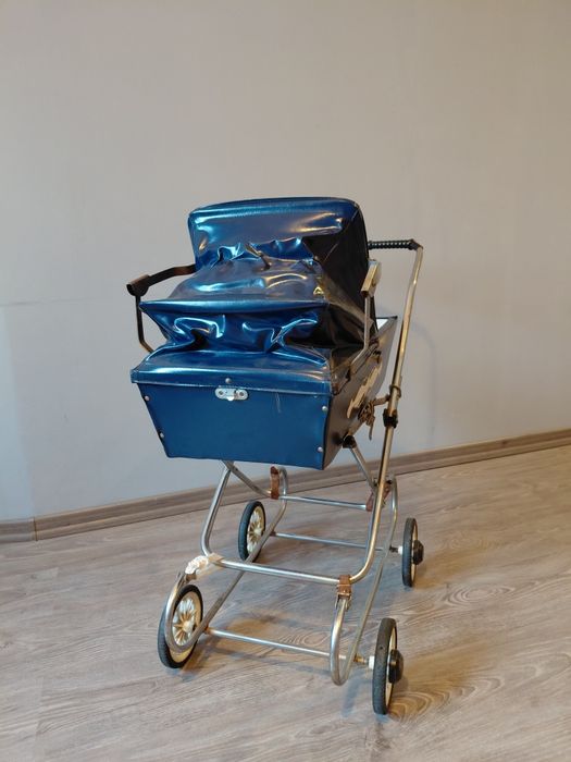 Wózek dla lalek retro