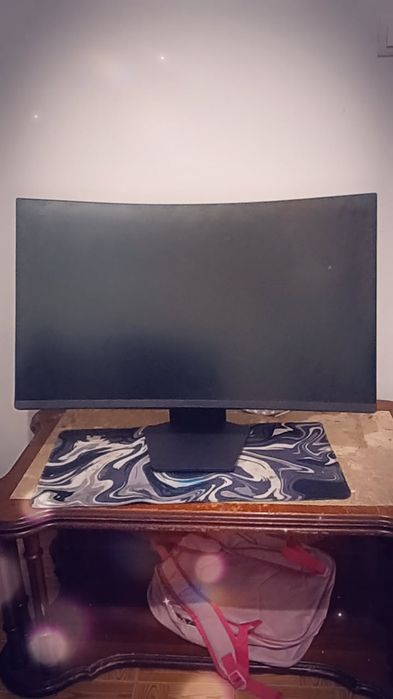 Vendo monitor estádo como novo