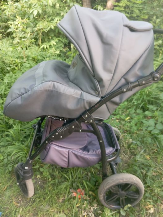 Каляска 2 в 1 Victoria Gold Classic