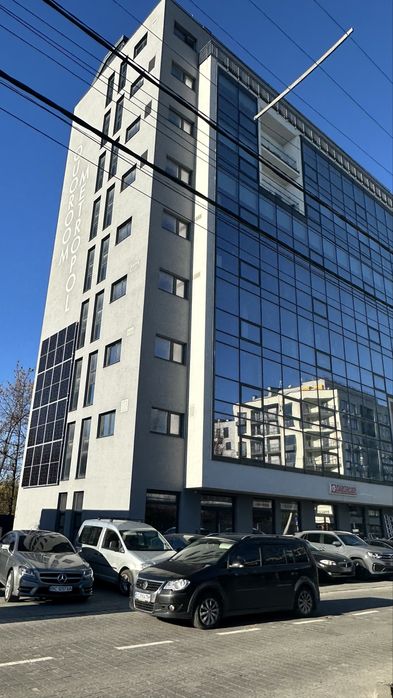 Оренда приміщення по вул. Щирецька в бізнес центрі (Quoroom Metropol)
