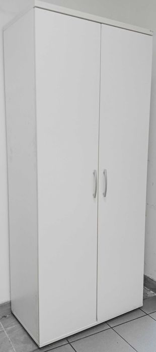 Szafa ubraniowo-aktowa MDD