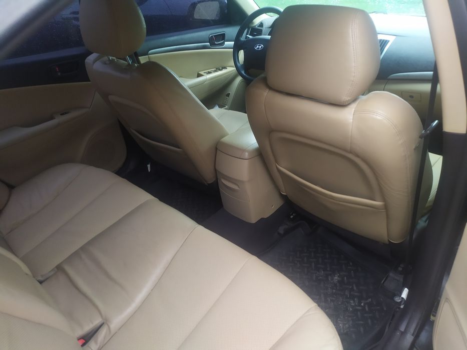 Hyundai Sonata 2.4  газ.бензин