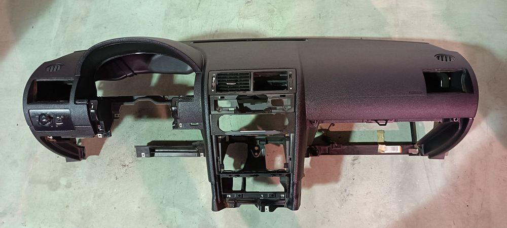 TABLIER COM AIRBAG FORD MONDEO III 01-07