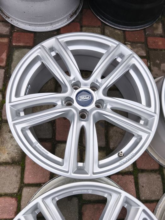 Felgi aluminiowe 18 Ford Focus Mondeo Kuga S-Max C-Max Galaxy 5x108