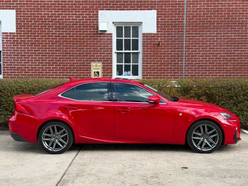 2018 Lexus IS 300