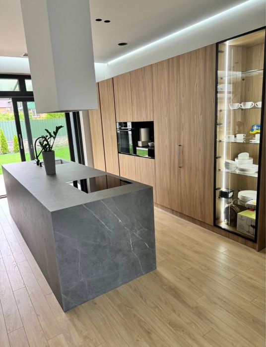 ПРОДАМ  одноповерховий будинок з РЕМОНТОМ. 5 сот.