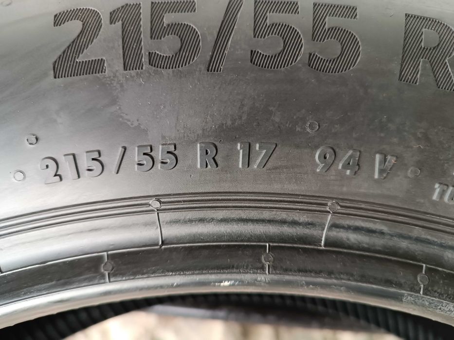 Літні шини 215/55 R17 Continental Eco Contact 6