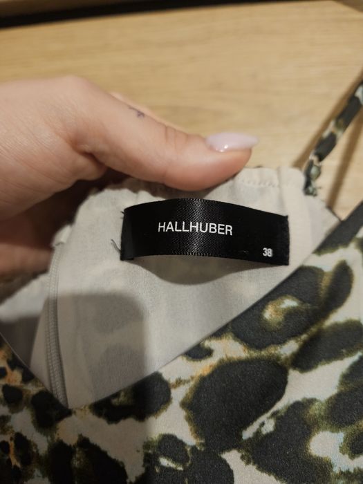 Sukienka Hallhuber. Rozmiar 38. Stan idealny