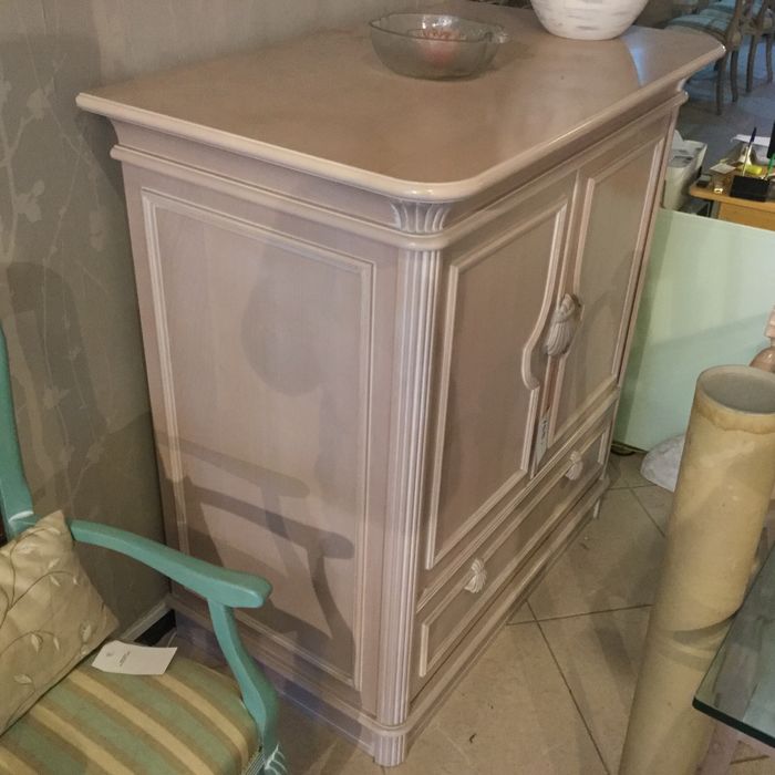 Varios Moveis Italianos novos stock off