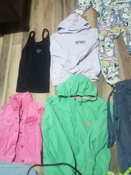 Ubrania dla dziewczynki 134 140