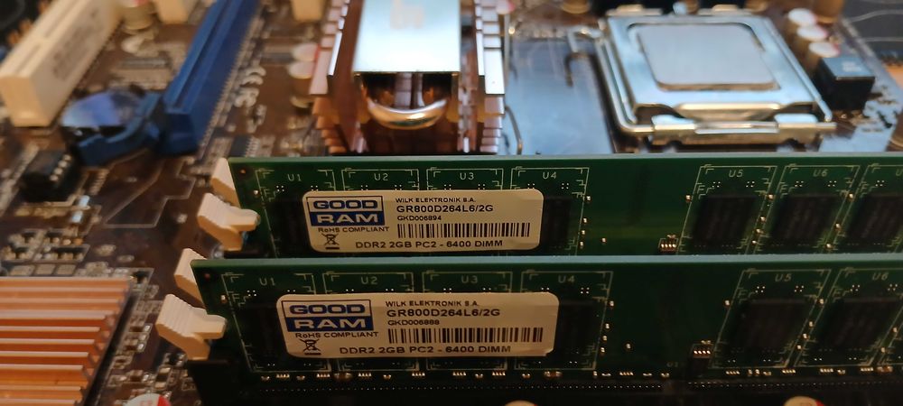 Płyta główna Asus p5ql em/Quad 9400/ram 4 gb