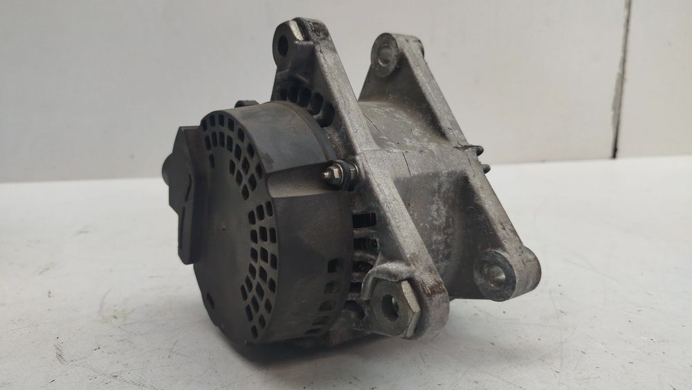 Alternador PEUGEOT 208