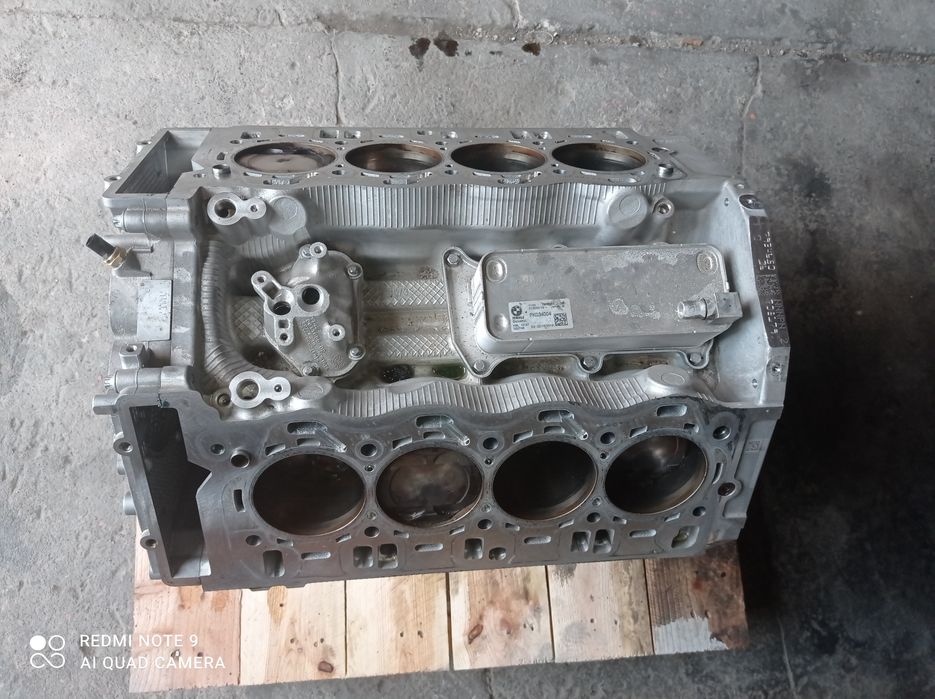 Silnik 4.4 V8 N63b44c. Bmw