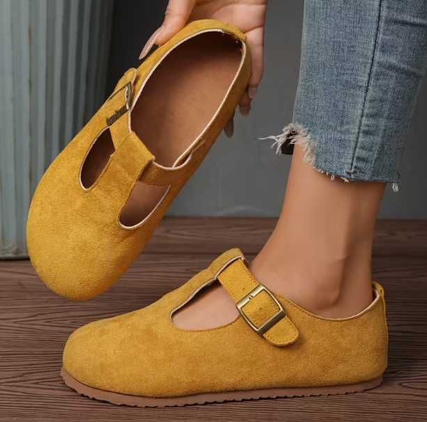 Sapatos de Mary Jane Amarelos Tam 41