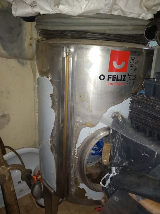 Cuba inox da O Feliz de 550 litros COMO NOVA