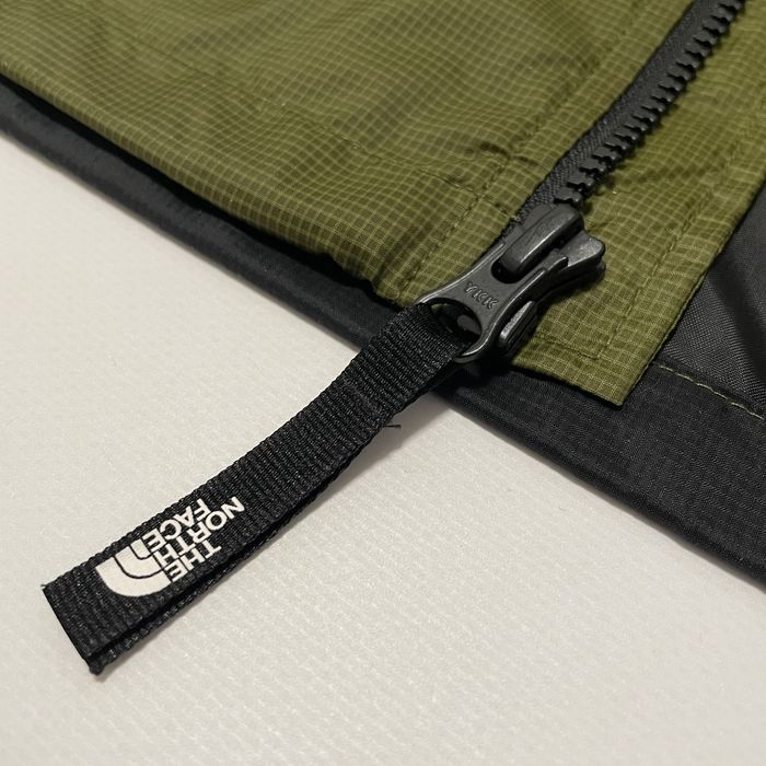Вітровка The North Face