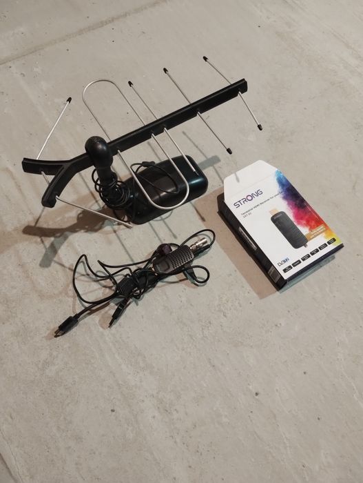 Antena pokojowa + dekoder + dvb t2 + pilot