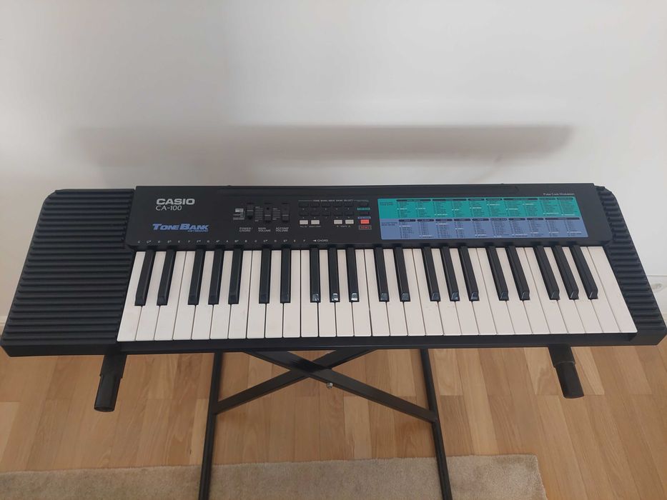Teclado Casio CA-100476079329673236480