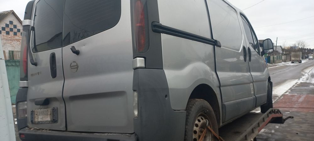 Рено Трафік 1.9 після Дтп
