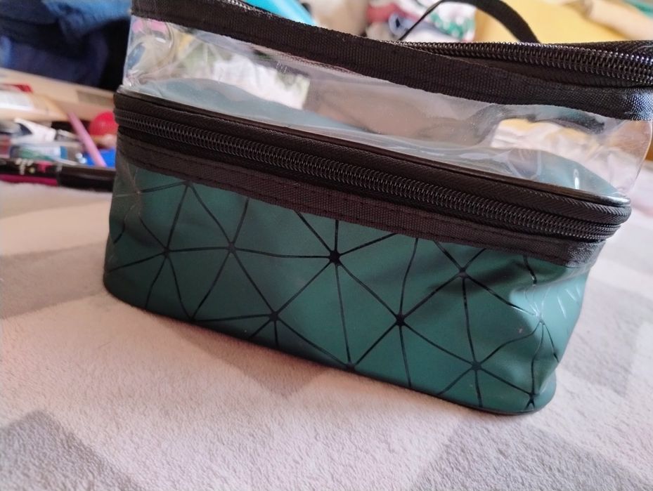 Косметичка велика