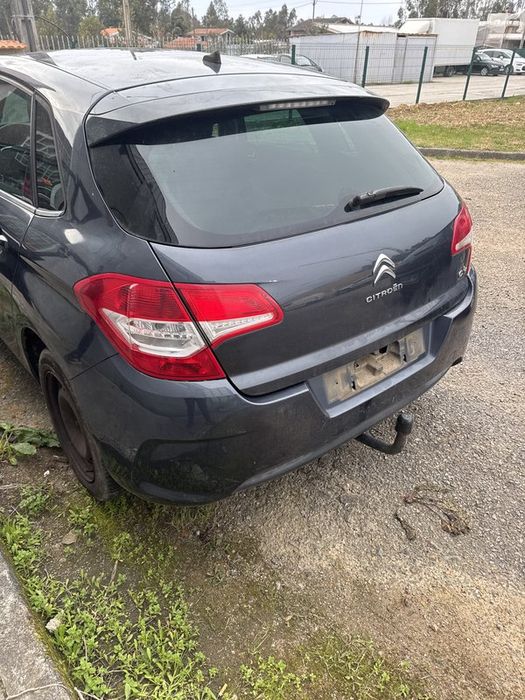 Traseira Citroën C4 II