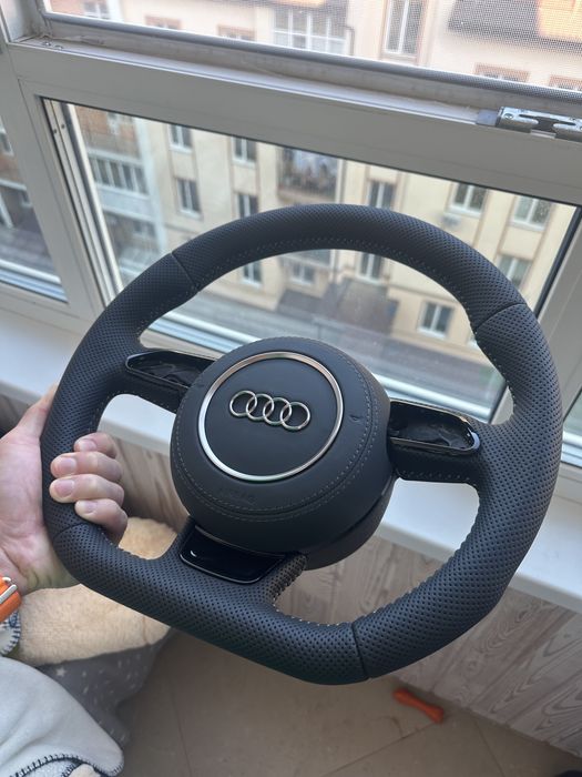 Кермо Audi A3 та інші, Перфороване.