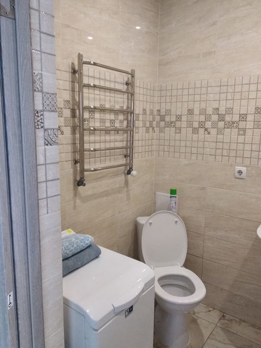 Подобова  і погодинна оренда! 1-2 к.,Галицька,  Обл.лік., АС2 .