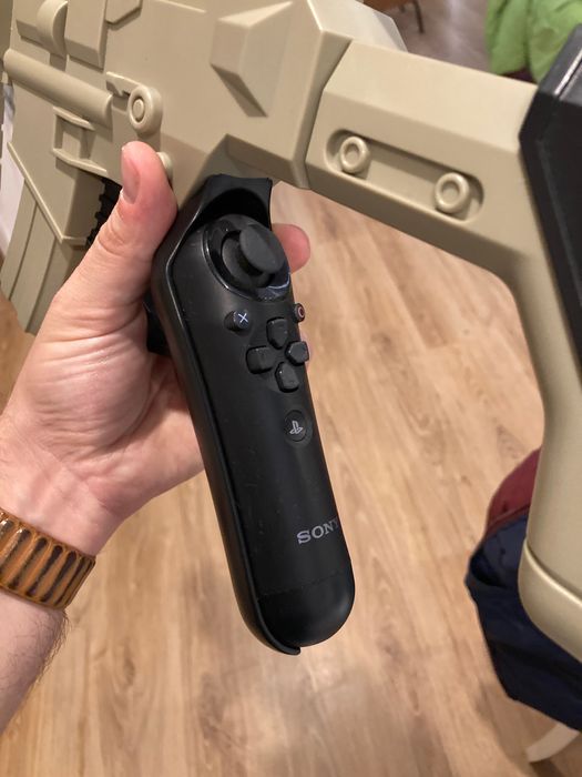 Arma PlayStation 364729695591425122