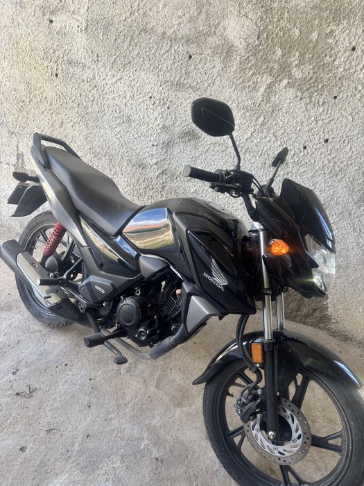 Honda-   Cb125f
