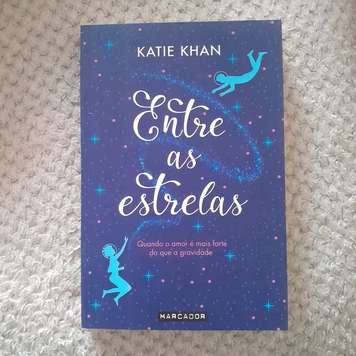 Entre as estrelas