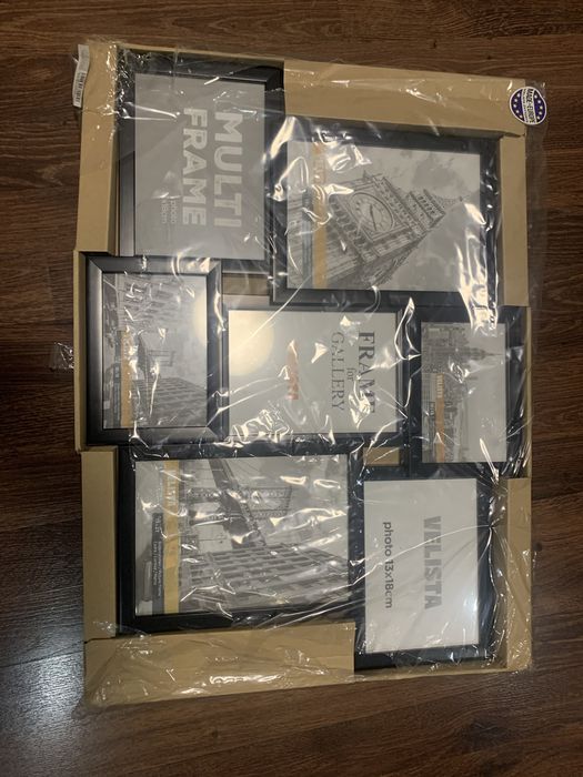 Мультрамка пластикова на 7 фото