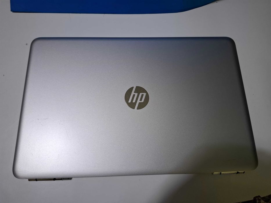 HP AMD A9 12GBRAM TelaTouch Disco SSD windows 11