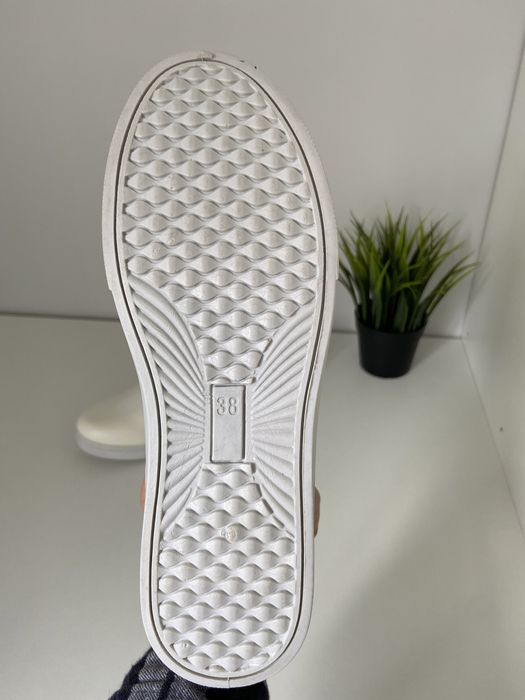 Кросівки кеди жіночі 37 розмір