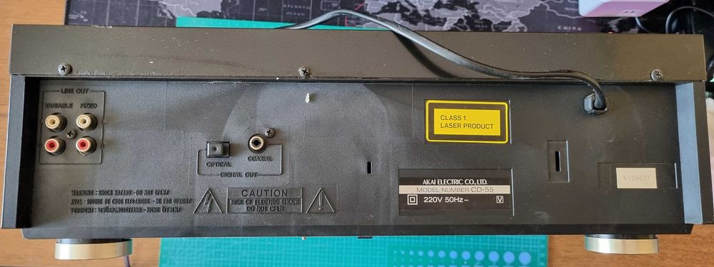 Odtwarzacz CD AKAI 55