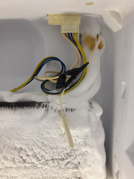 Ремонт холодильников и холодильной техники