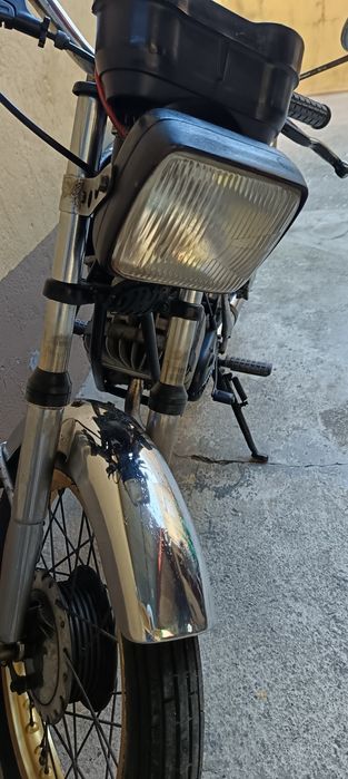 Motorizada antiga de 1981, Macal Minarelli M83, em bom estado