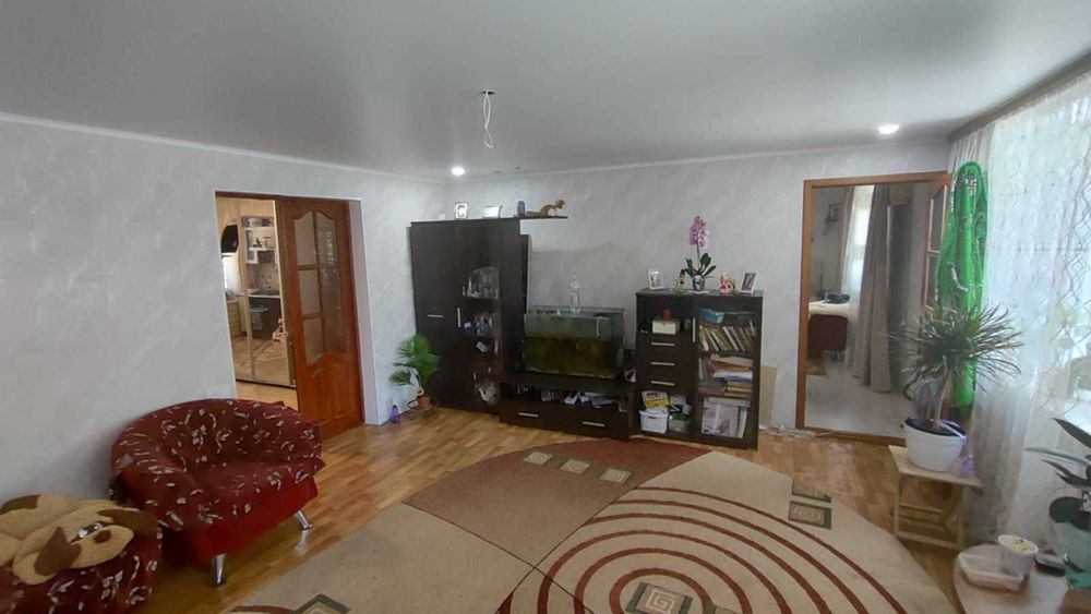 Будинок в Малодолинському