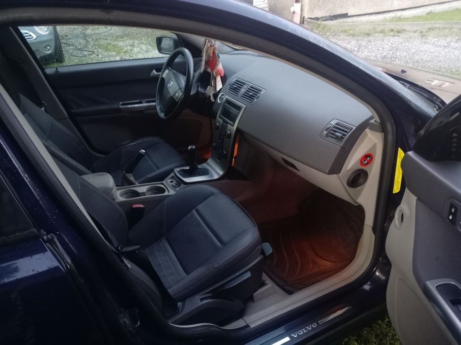 Volvo v50 2006r 1.6d - ostateczna cena!