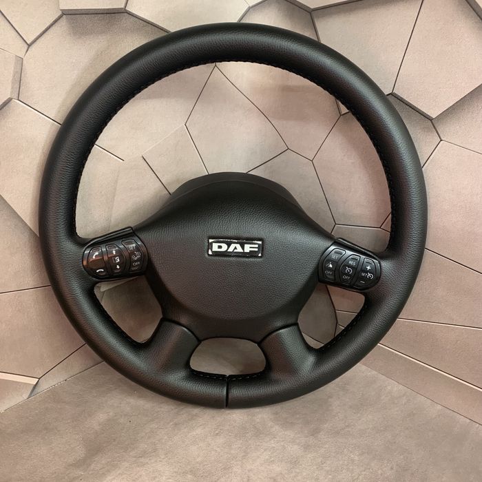 Перетягнутий руль на ДАФ DAF + перетянута заглушка на обмін