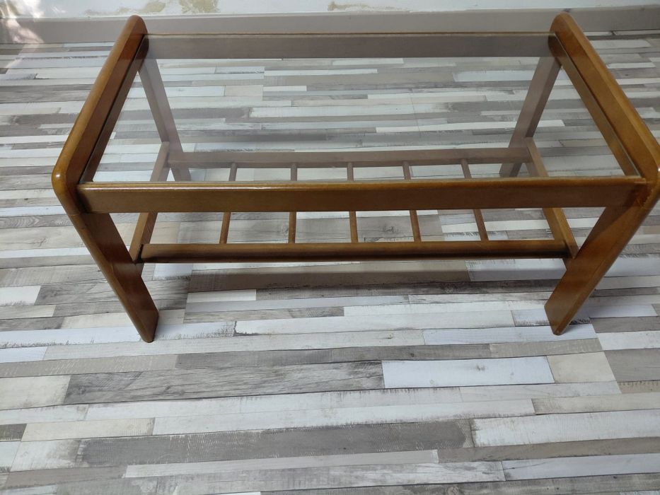 Mesa de cento sala em vidro