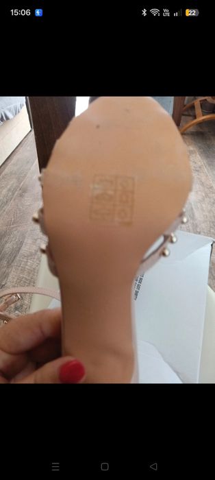 buty Kazar z ozdoba