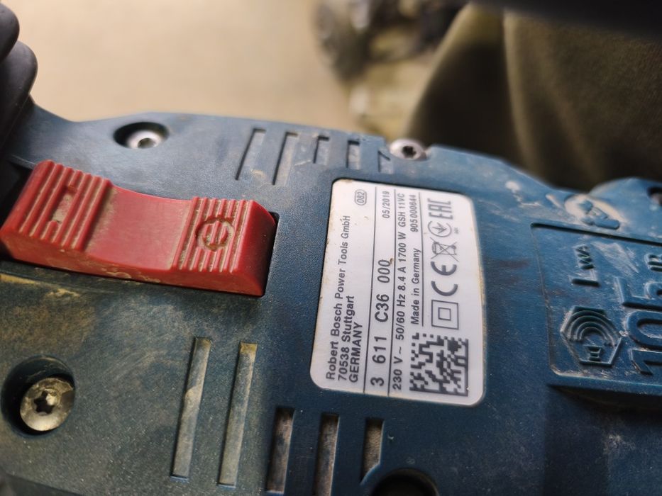 Martelo demolidor Bosch GSH 11 VC