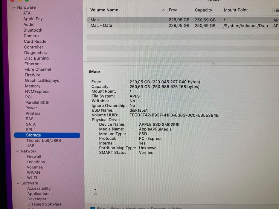 iMac 2019 21.5-inch, 16 GB RAM