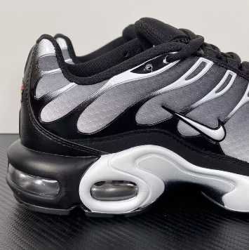 Nike Air Max TN Plus Black Silver White R.41