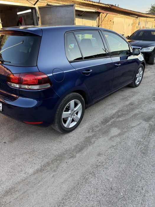 Продам Volkswagen Golf VI
