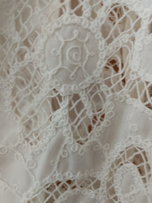 Elegancka marynarka z gipiury.