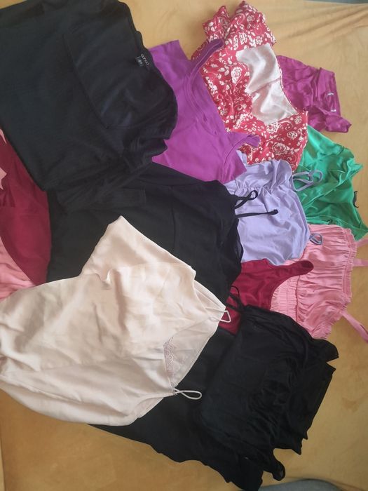 Комплект весінньо-літніх суконь ХS-S є фото