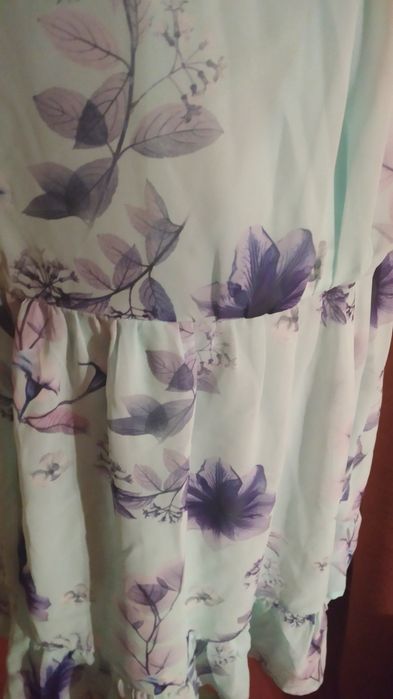 Zwiewna sukienka Mohito