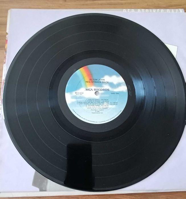 Elton John – Reg Strikes Back - Vinil